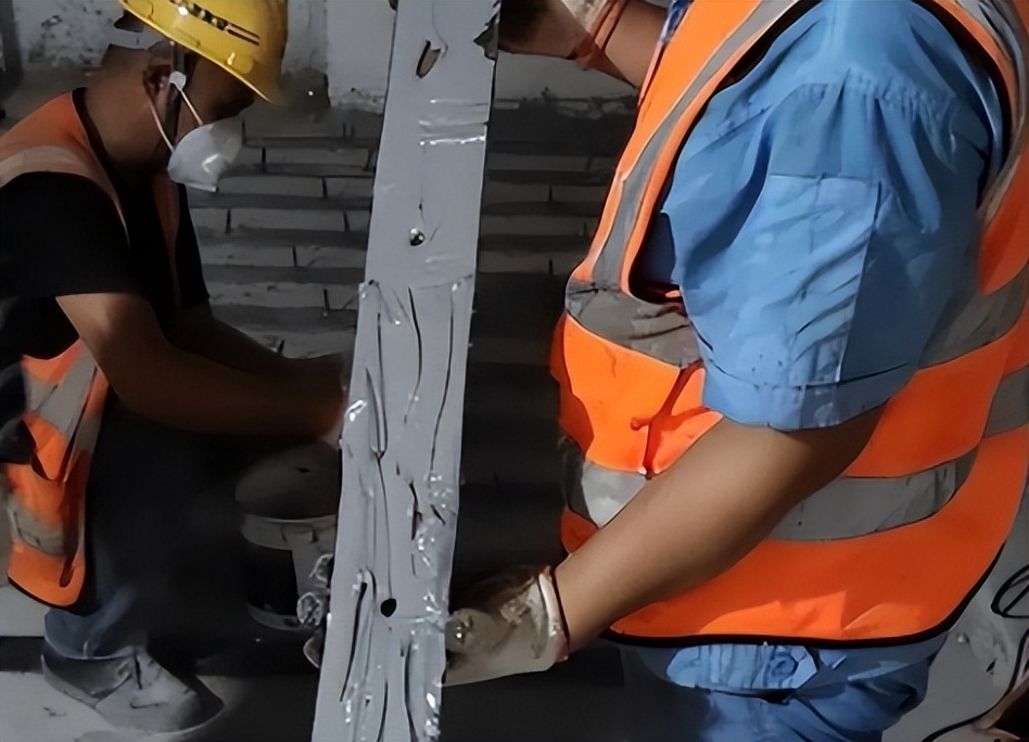 夏日高溫粘鋼膠施工：關(guān)鍵要點與防護指南有哪些？